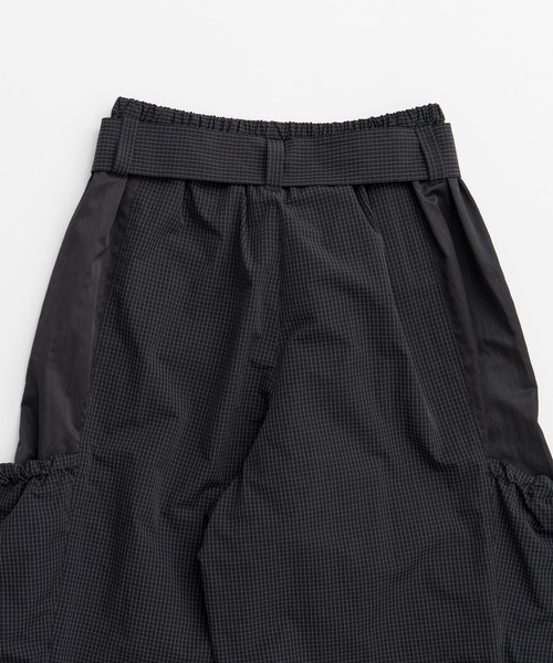 PRANK PROJECT（プランクプロジェクト）の「【2026Autumn Pre-Order】ベルテッドトラックパンツ / Belted Track Pants（その他パンツ・レディース・レッド/ブラック/ベージュ・38/36）」の17枚目の写真