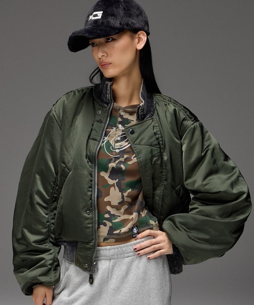 X-girl(エックスガール)の「REVERSIBLE FADED MA-1 JACKET(MA-1・レディース・ブラック/オリーブ・S/M)」の2枚目の写真