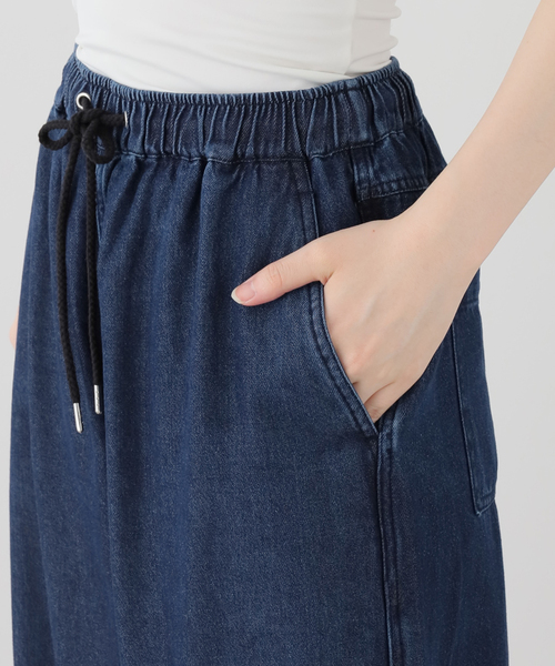 OUTDOOR PRODUCTS（アウトドアプロダクツ）の「PICCADILLY ex イージーデニムトラウザー（デニムパンツ・レディース・ブラウン/ブルー系その他/ネイビー・MEDIUM/SMALL）」の19枚目の写真