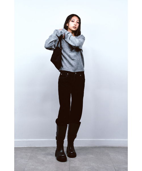 DEINET(ダイニット)の「VELVET WASHED BOOT CUT DENIM PANTS IN BLACK(デニムパンツ・レディース・その他・S/M)」の5枚目の写真