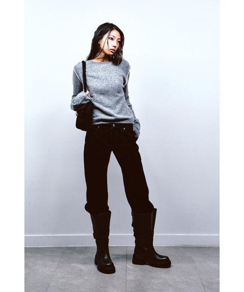 DEINET(ダイニット)の「VELVET WASHED BOOT CUT DENIM PANTS IN BLACK(デニムパンツ・レディース・その他・S/M)」の6枚目の写真