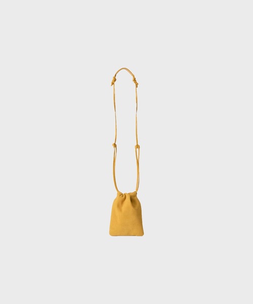 NOTHING WRITTEN(ナッシングリトゥン)の「NOTHING WRITTEN / ナッシングリトゥン Fatu shoulder mini bag 秋服 冬服(ショルダーバッグ・レディース・マスタード・FREE)」の1枚目の写真