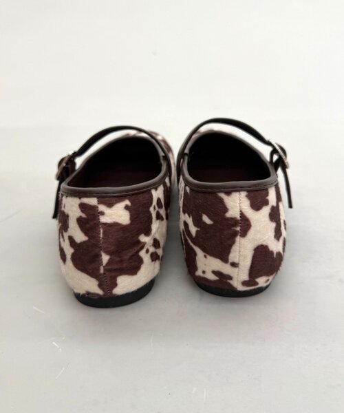 w closet(ダブルクローゼット)の「カウ柄バレエシューズ(バレエシューズ・レディース・ブラック/ブラウン・LARGE/MEDIUM)」の13枚目の写真