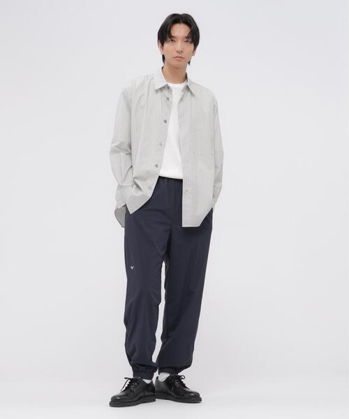 MARGARET HOWELL(マーガレットハウエル)の「COTTON SILK STRIPE(シャツ/ブラウス・メンズ・グレー・LARGE/MEDIUM/SMALL)」の4枚目の写真