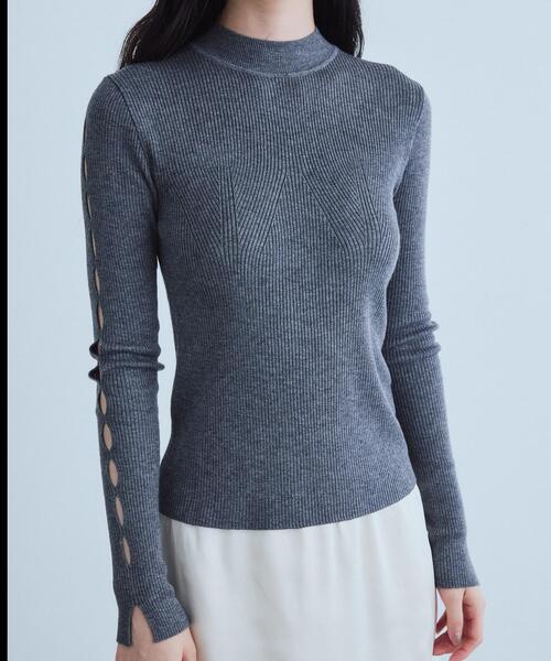 CODE A(コードエー)の「cut-out sleeve knit top(ニット/セーター・レディース・ライトグリーン/オフホワイト/グレー・00)」の5枚目の写真
