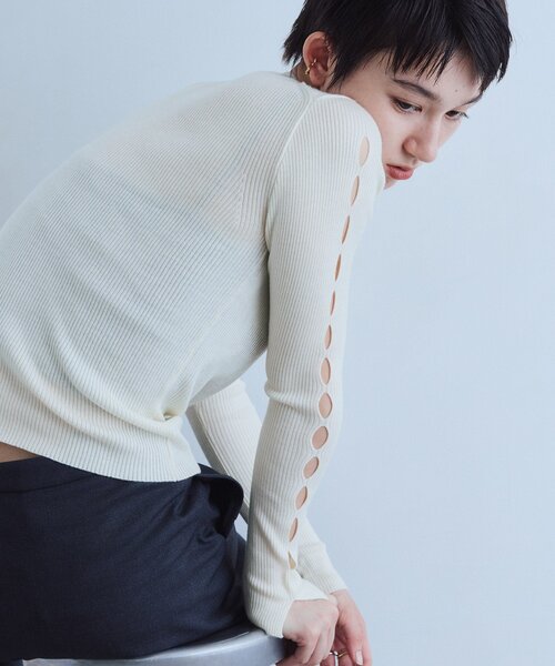 CODE A(コードエー)の「cut-out sleeve knit top(ニット/セーター・レディース・ライトグリーン/オフホワイト/グレー・00)」の10枚目の写真