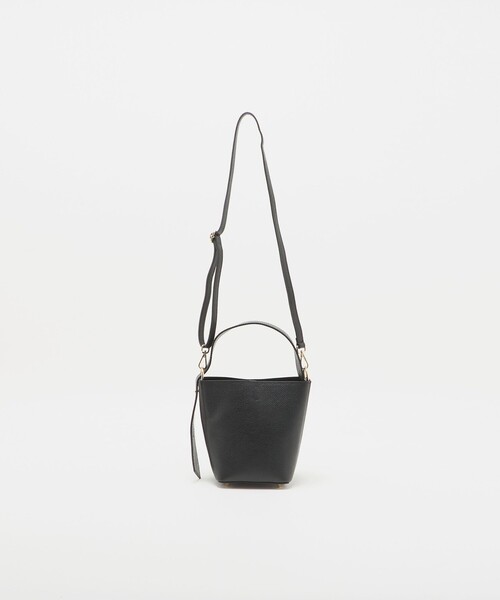 AULENTTI(オウレンティ)の「<AULENTTI>BucketBag withP(ショルダーバッグ・レディース・ブラック/ナチュラル・FREE)」の9枚目の写真