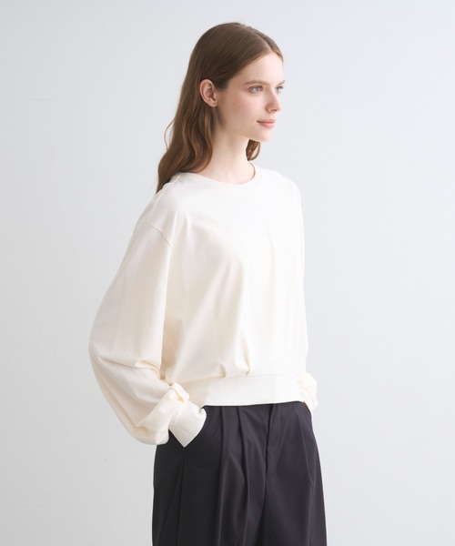 three dots(スリードッツ)の「スエードジャージー ボリュームトップス(Tシャツ/カットソー・レディース・アイボリー/ブラック・SMALL)」の3枚目の写真