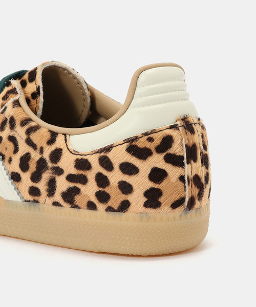 OUTDOOR PRODUCTS（アウトドアプロダクツ）の「ADIDAS SAMBA OG LEOPARD（その他シューズ・レディース・キャメル・23.5cm/23cm/25cm/24.5cm/24cm）」の5枚目の写真