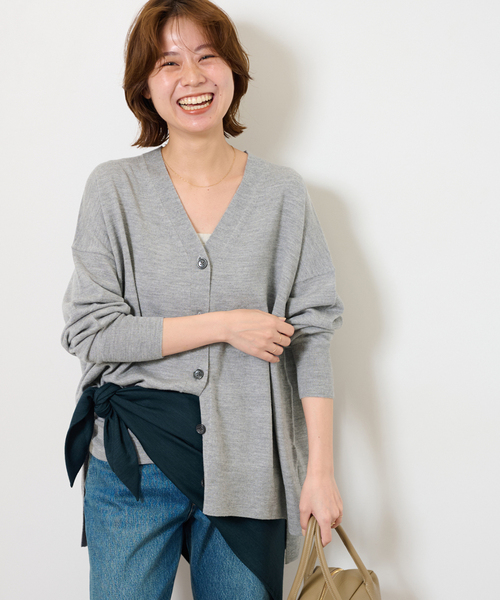 JOURNAL STANDARD relume(ジャーナルスタンダード レリューム)の「《一部WEB限定追加 / 新色》BiellaYarnワイドVネックカーディガン(カーディガン/ボレロ・レディース・ライトグレー/ブラック/ブラウン/レッド/ブラウン系その他・FREE)」の19枚目の写真