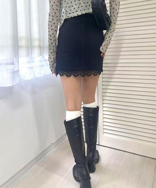 Lots of Love（ロッツオブラブ）の「【インパン付き】フェイクスエード裾レースミニスカート（スカート・レディース・ブラック/ブラウン・M）」の12枚目の写真
