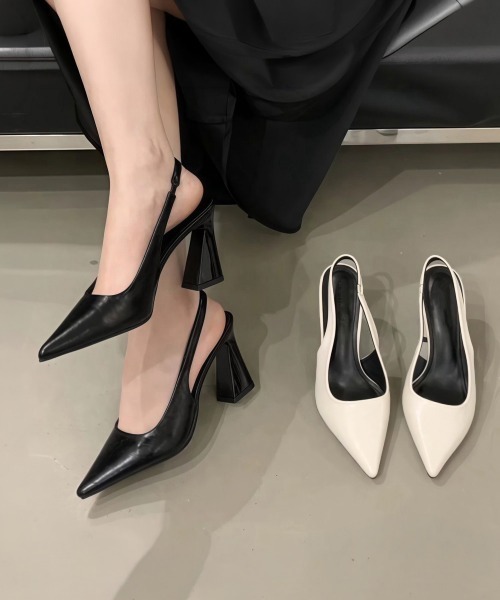 Miniministore(ミニミニストア)の「ポインテッドトゥ パンプス ハイヒール靴(パンプス・レディース・ブラック/アイボリー・25cm/24.5cm/24.0cm/23.5cm/23.0cm/22.5cm)」の10枚目の写真