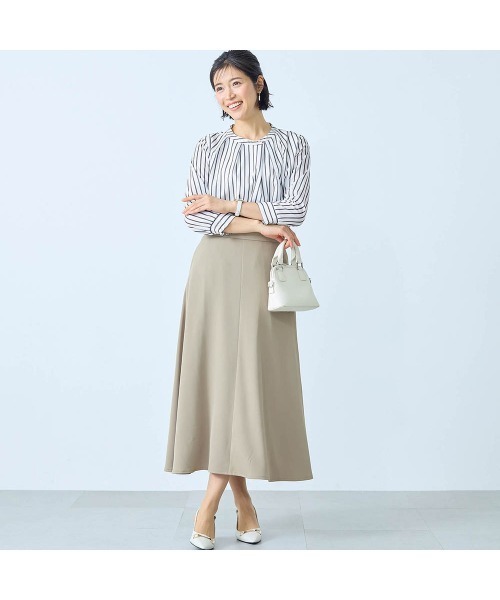 StyleNote(スタイルノート)の「綿素材の裏カットソー付きタックブラウス(シャツ/ブラウス・レディース・ネイビー/オフホワイト/アイボリー系/ホワイト系その他・L/M/S)」の11枚目の写真