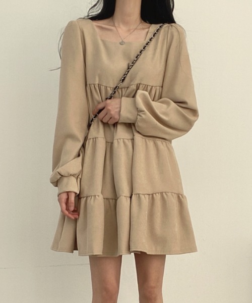 FAVORITO（ファヴォリート）の「リラックスレイヤードワンピース（ワンピース・レディース・ブラック/ブラウン/ベージュ・F）」の12枚目の写真