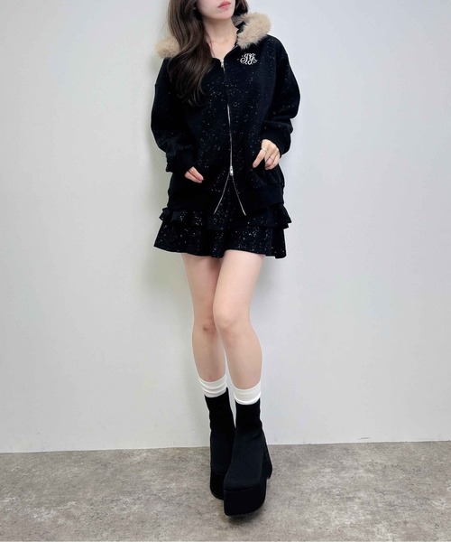 INGNI（イング）の「フェイクファー付裏起毛ラメチュニックパーカー（パーカー・レディース・ブラック/ライトピンク/グレー・M）」の13枚目の写真