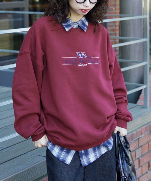 Chillfar（チルファー）の「刺繍アソートデザインスウェット（スウェット・レディース・ネイビー系1/ネイビー系/ボルドー/グレー系/ブラック系/ブラック/ネイビー/アイボリー系/ブラック系1/ブルー/ブルー系1/ブラウン系1/ブラウン/ワイン系/ブルー系/ブラウン系/バーガンディー/オートミール/杢グレー・FREE）」の17枚目の写真
