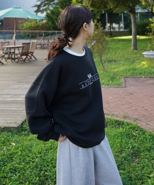 Chillfar（チルファー）の「刺繍アソートデザインスウェット（スウェット・レディース・ネイビー系1/ネイビー系/ボルドー/グレー系/ブラック系/ブラック/ネイビー/アイボリー系/ブラック系1/ブルー/ブルー系1/ブラウン系1/ブラウン/ワイン系/ブルー系/ブラウン系/バーガンディー/オートミール/杢グレー・FREE）」の22枚目の写真