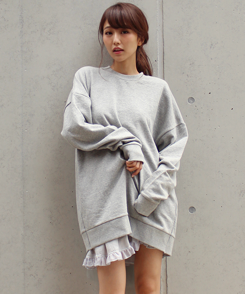 MICOAMERI(ミコアメリ)の「ビッグシルエットバックチュールスウェットシャツ(Tシャツ/カットソー・レディース・ホワイト/ブラック/グレー・FREE)」の4枚目の写真
