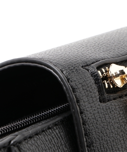 VENCEEXCHANGE（ヴァンスエクスチェンジ）の「台形カブセショルダーバッグ      （ショルダーバッグ・レディース・ワインレッド/ライトブラウン/ブラック・FREE）」の10枚目の写真