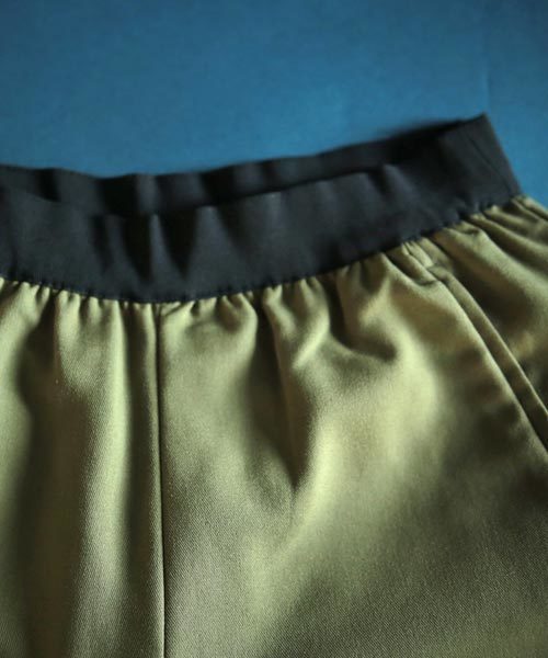 antiqua(アンティカ)の「シンプルデザインパンツ(その他パンツ・レディース・ブラック/カーキ/ベージュ/グレー・M)」の11枚目の写真