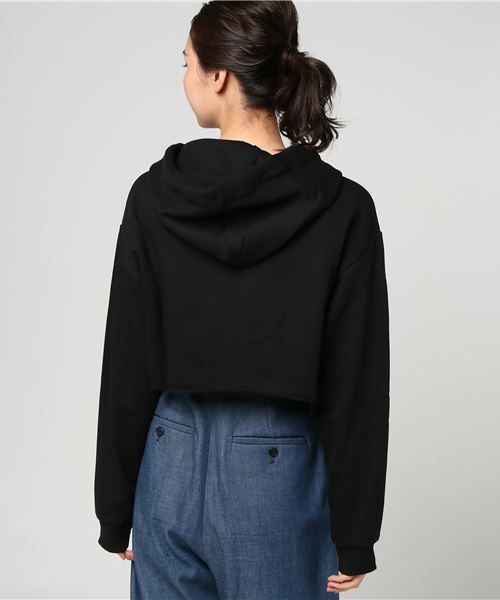 onespo（ワンスポ）の「ロゴテープクロップドパーカー（パーカー・レディース・ホワイト/ブラック・M）」の4枚目の写真