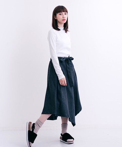 MERLOT（メルロー）の「ヘリンボーンアシメタックフレアスカート660-7527（スカート・レディース・ホワイト/ブラウン/チャコールグレー・FREE）」の16枚目の写真