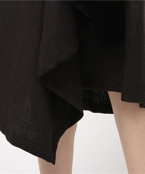 MERLOT（メルロー）の「ヘリンボーンアシメタックフレアスカート660-7527（スカート・レディース・ホワイト/ブラウン/チャコールグレー・FREE）」の8枚目の写真