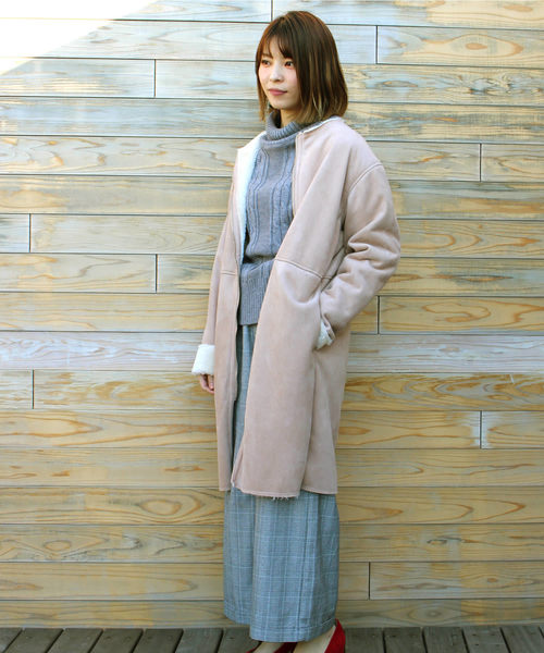 koe（コエ）の「フェイクムートンノーカラーコート（ムートンコート・レディース・モカ/ピンク/ベージュ・M/L）」の3枚目の写真