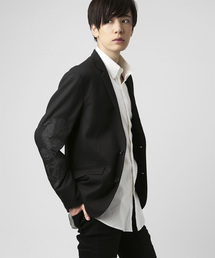 BLACK by VANQUISH�i�u���b�N�o�C���@���L�b�V���j�́uRISING DRAGON Embroidery Sleeve �e�[���[�h�W���P�b�g�i�e�[���[�h�W���P�b�g�j�v