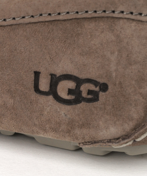 UGG（アグ）の「UGG/アグ　ANSLEY（モカシン/デッキシューズ・レディース・ブラック/ブラウン系その他/キャメル・MEDIUM/SMALL）」の11枚目の写真