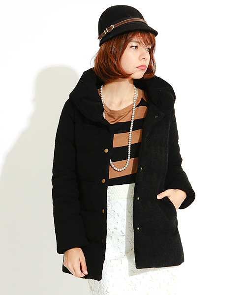 Ray BEAMS（レイビームス）の「□Ray BEAMS / ショールカラー ブークレダウン（ダウンジャケット/コート・レディース・ブラック/ベージュ系その他・0/1）」の2枚目の写真