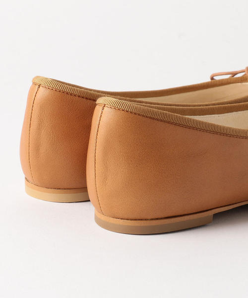 ODETTE E ODILE（オデットエオディール）の「OFD ディープバレリーナ FLT10↓↑（バレエシューズ・レディース・ベージュ/ホワイト/ダークブラウン/ブラック/シルバー/ゴールド・24cm/24.5cm/21.5cm/23cm/22cm/25cm/23.5cm/22.5cm）」の18枚目の写真