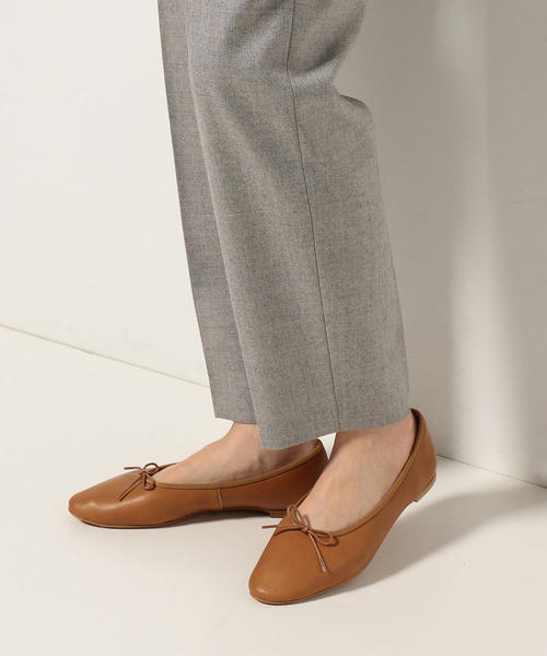 ODETTE E ODILE（オデットエオディール）の「OFD ディープバレリーナ FLT10↓↑（バレエシューズ・レディース・ベージュ/ホワイト/ダークブラウン/ブラック/シルバー/ゴールド・24cm/24.5cm/21.5cm/23cm/22cm/25cm/23.5cm/22.5cm）」の20枚目の写真