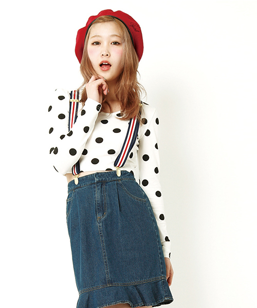 WEGO（ウィゴー）の「WEGO/柄タイトTシャツ（Tシャツ/カットソー・レディース・ブラック/ブルー/レッド/その他1・FREE）」の4枚目の写真