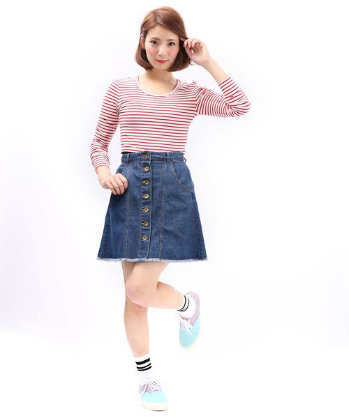 WEGO（ウィゴー）の「WEGO/柄タイトTシャツ（Tシャツ/カットソー・レディース・ブラック/ブルー/レッド/その他1・FREE）」の7枚目の写真