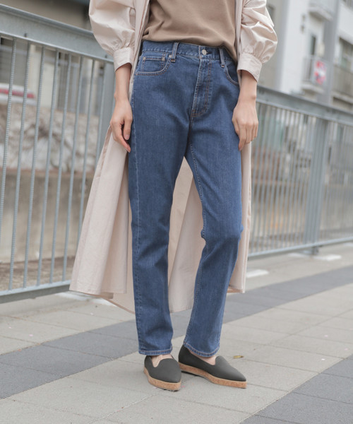 LAKOLE（ラコレ）の「シガレットレッグデニム / LAKOLE（デニムパンツ・レディース・インディゴブルー/ダークブルー・SMALL/MEDIUM）」の5枚目の写真