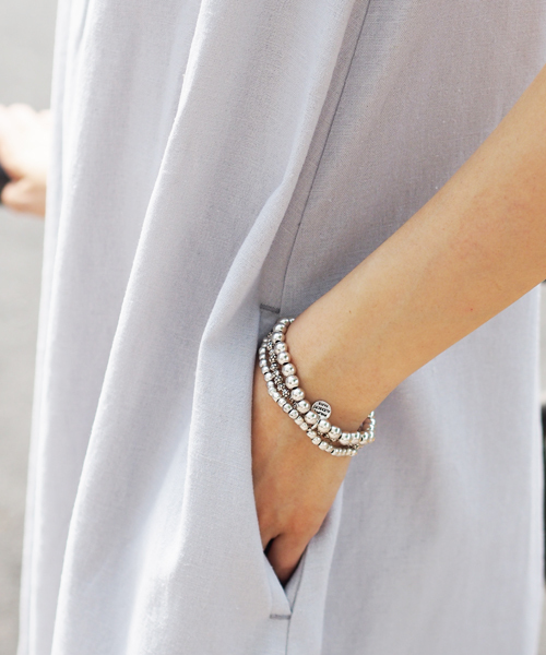 PHILIPPE AUDIBERT（フィリップ オーディベール）の「【WEB限定】PHILIPPE AUDIBERT（フィリップオーディベール） トリオブレスレット【EMMEL REFINES】（ブレスレット・レディース・シルバー・フリー）」の8枚目の写真