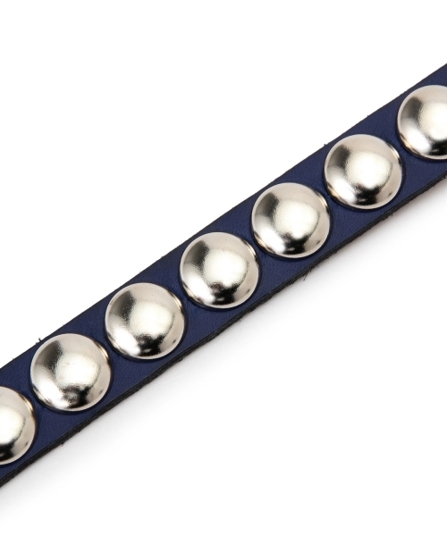 BEAMS BOY（ビームスボーイ）の「BRACKNEY LEATHER / スタッズベルト（ベルト・レディース・ライトブラウン/ブルー・ONE SIZE）」の10枚目の写真