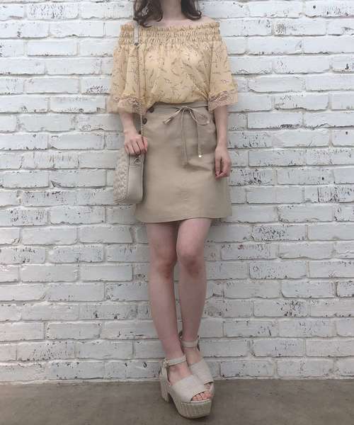 one after another NICE CLAUP(ワンアフターアナザーナイスクラップ)の「アソートオフショルブラウス(シャツ/ブラウス・レディース・ベージュ/ドット/チェック/ナチュラル・FREE)」の20枚目の写真