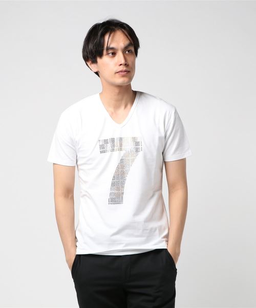おしゃれスタ（オシャレスタ）の「ラインストーンデザインVネック半袖Tシャツ(SS)（Tシャツ/カットソー・メンズ・ホワイト/ブラック/ホワイト系その他/ブラック系その他・M/L）」の21枚目の写真