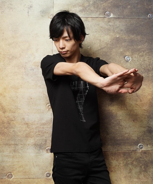 おしゃれスタ（オシャレスタ）の「ラインストーンデザインVネック半袖Tシャツ(SS)（Tシャツ/カットソー・メンズ・ホワイト/ブラック/ホワイト系その他/ブラック系その他・M/L）」の15枚目の写真