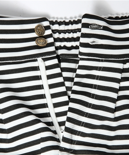 natural couture(ナチュラルクチュール)の「リップルボーダータイトスカート(スカート・レディース・ネイビー/ブラック・FREE)」の10枚目の写真