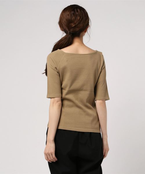 Aunt Marie's（アントマリーズ）の「AUNT MARIE'S テレコリブワンショルTOPS（Tシャツ/カットソー・レディース・ブラック/ベージュ/アイボリー・FREE）」の18枚目の写真