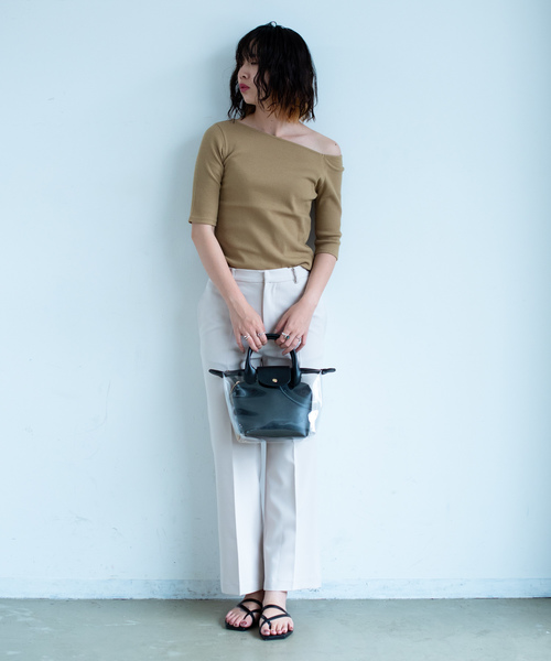 Aunt Marie's（アントマリーズ）の「AUNT MARIE'S テレコリブワンショルTOPS（Tシャツ/カットソー・レディース・ブラック/ベージュ/アイボリー・FREE）」の14枚目の写真