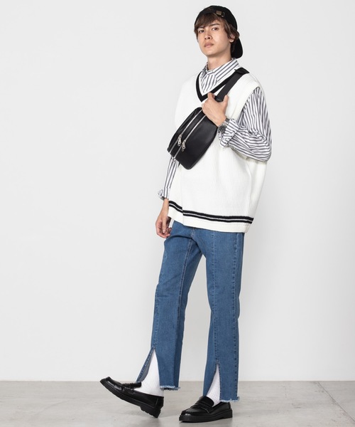 WEGO（ウィゴー）の「WEGO/シンセティックレザーWジップボックスウエストバッグ（ボディバッグ/ウエストポーチ・メンズ・ベージュ/グレー/ブラック/その他1/ブラック系その他・FREE）」の21枚目の写真