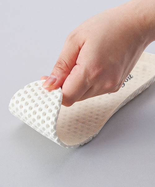 BELLUNA（ベルーナ）の「５Ｅ配色切替サイドカラースニーカー（スニーカー・レディース・ブラック/ネイビー/ベージュ/ワインレッド/ホワイト・22.5/23/23.5/24/24.5/25/22）」の8枚目の写真