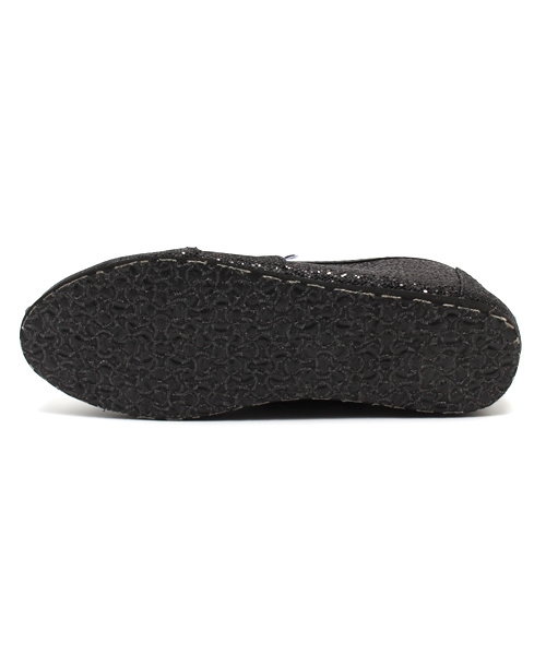 TOMS(トムス)の「トムス ウィメンズ クラシック グリッター ラメ スリッポン TOMS W CLSC Glitters(スニーカー・レディース・シルバー/ブラック・23cm/24.5cm/24cm/23.5cm/22cm/22.5cm)」の4枚目の写真