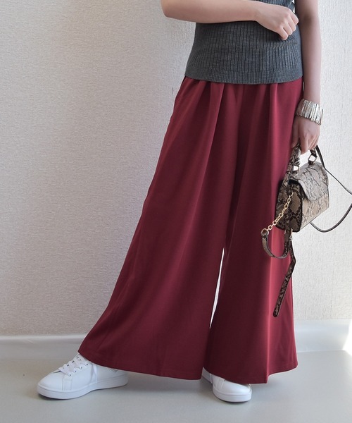 Coo+i（クーイ）の「フレア ガウチョパンツ（スウェットパンツ・レディース・ブラック系その他/グレー/キャメル/オレンジ/ブラック/ホワイト/ワイン/ベージュ/ピンク/カーキ/ネイビー/テラコッタ・FREE）」の11枚目の写真