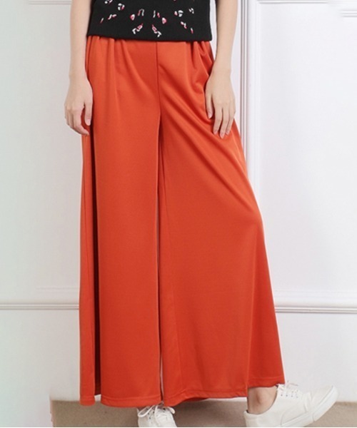 Coo+i（クーイ）の「フレア ガウチョパンツ（スウェットパンツ・レディース・ブラック系その他/グレー/キャメル/オレンジ/ブラック/ホワイト/ワイン/ベージュ/ピンク/カーキ/ネイビー/テラコッタ・FREE）」の12枚目の写真