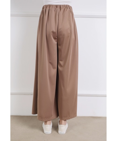 Coo+i（クーイ）の「フレア ガウチョパンツ（スウェットパンツ・レディース・ブラック系その他/グレー/キャメル/オレンジ/ブラック/ホワイト/ワイン/ベージュ/ピンク/カーキ/ネイビー/テラコッタ・FREE）」の15枚目の写真